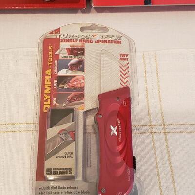 Lot 408: New Mens Gift Lot