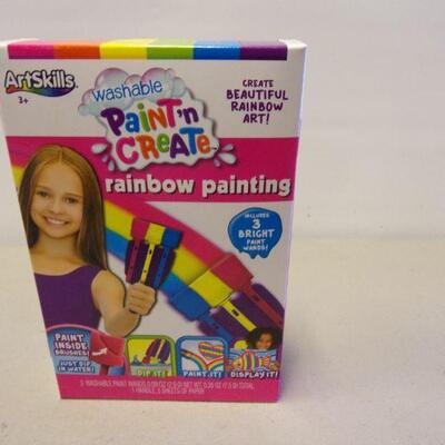 Lot 102 - Art Skills Paint 'n Create