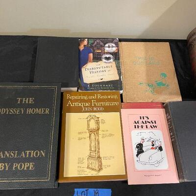 Lot 18 - Books (Including a Rare Copy of the Life of Robinson Caruso)