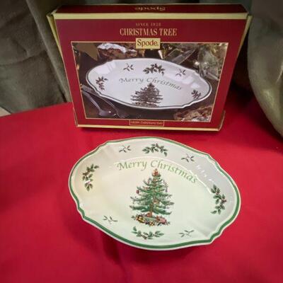 (Item3)  Spode Christmas Tree Dish