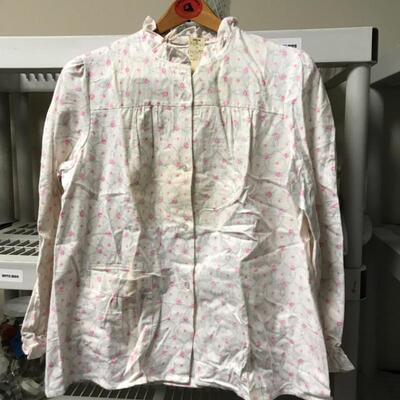 SearsÂ® Ladies Flannel Sleep Shirt Size 36 YD#011-1120-00354