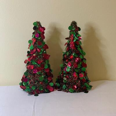4 Christmas Trees 