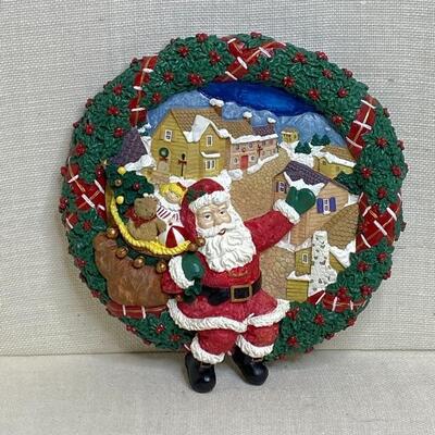 Round Colorful Musical Christmas /Santa Wall Hanging 