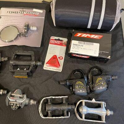 Lot 36 - Bike Parts and Accessories