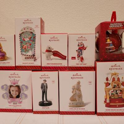Lot 416: Assorted Hallmark Christmas Ornaments 