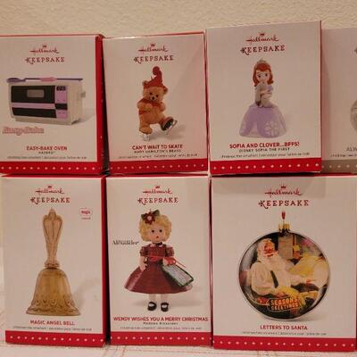 Lot 422: Assorted Hallmark Christmas Ornaments 