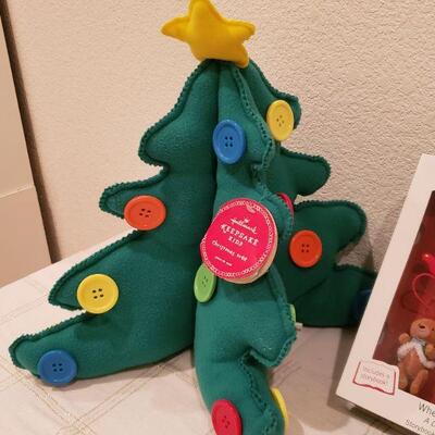 Lot 431: New Hallmark Soft Christmas Tree & 1 box of Soft Ornaments 