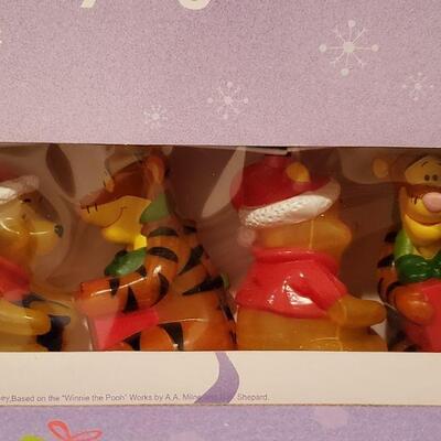 Lot 433:  (2) Boxes of Disney Pooh & Tigger Light Sets