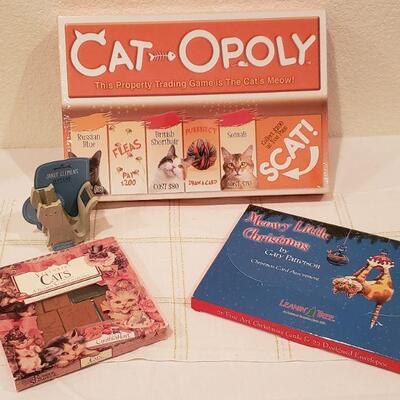 Lot 435:  New Cat Enthusiast Gift Lot