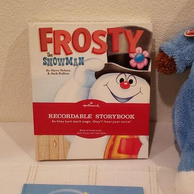 Lot 443: New Children's Gift Lot