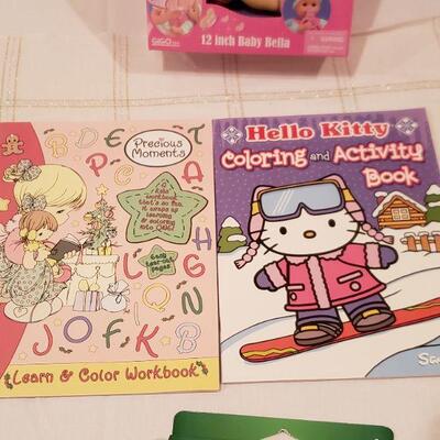 Lot 454: NEW Child's Gift Lot 