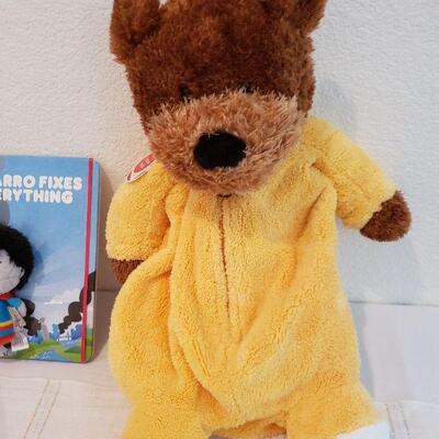 Lot 461: New Child's Gift Lot 