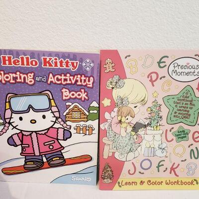 Lot 464:  NEW Girls Gift Lot