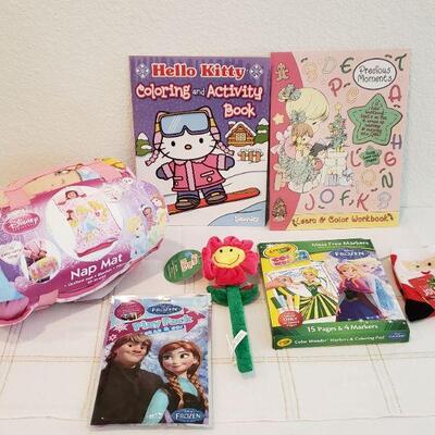 Lot 464:  NEW Girls Gift Lot
