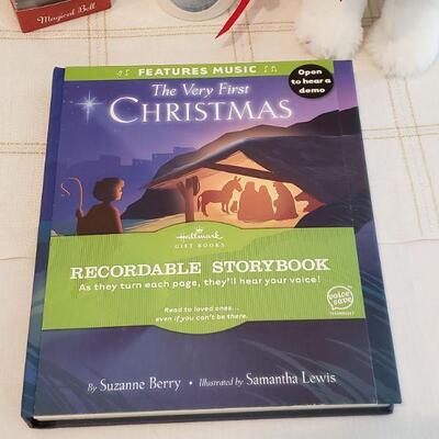 Lot 466: New The Christmas Wish Gift lot & Recordable Book
