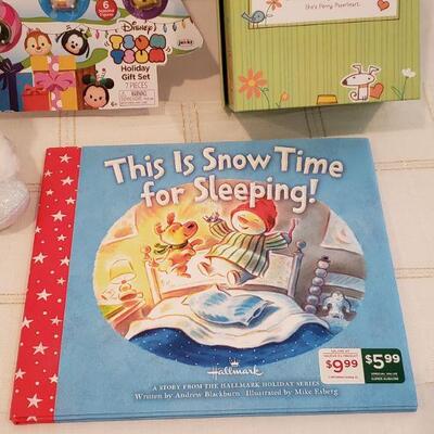 Lot 474: NEW Gift Lot