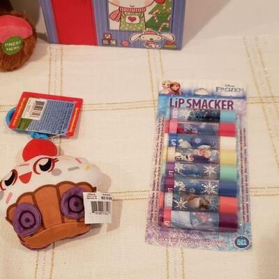 Lot 481: NEW Gift Lot