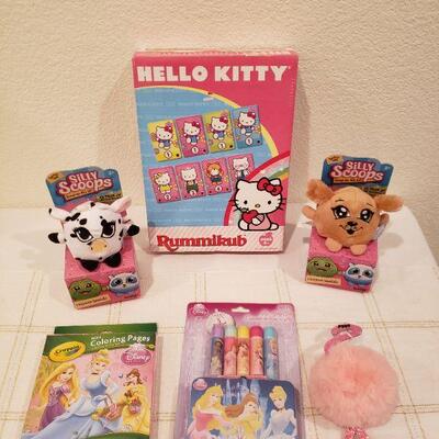 Lot 483: New Gift Lot