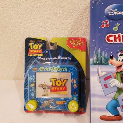 Lot 486: NEW Gift Lot