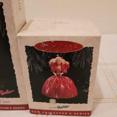 Lot 504: Assorted Hallmark Christmas Ornaments BARBIE