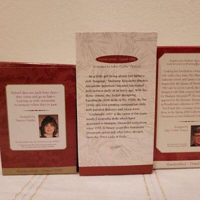 Lot 507: Assorted Hallmark Christmas Ornaments 
