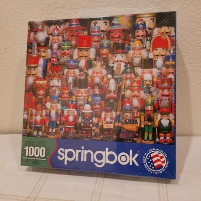 Lot 509: Vintage NEW Springbok Toy Soldier Puzzle