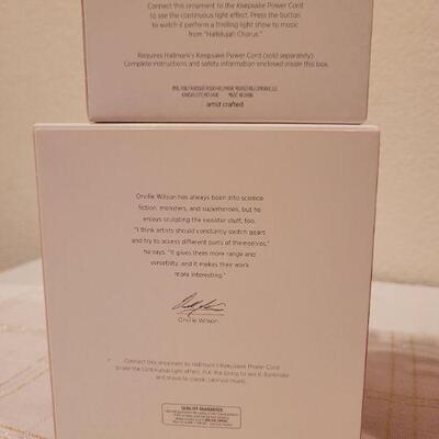Lot 512: Assorted Hallmark Christmas Ornaments 