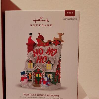 Lot 512: Assorted Hallmark Christmas Ornaments 