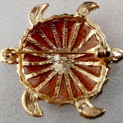 Multicolored Turtle Pin