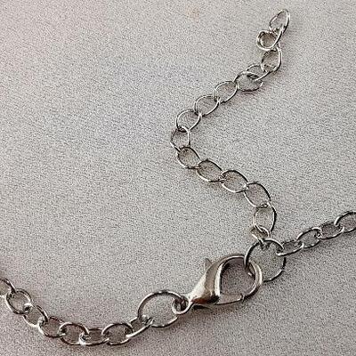 Metal Triangle Necklace