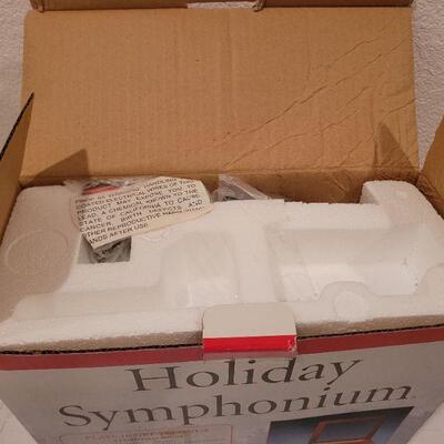 Lot 539: Vintage NEW in Box HOLIDAY SYMPHONIUM Mr. CHRISTMAS
