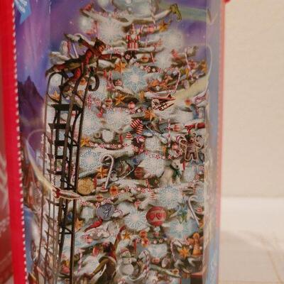 Lot 541: Hallmark Christmas Figure + New Puzzle