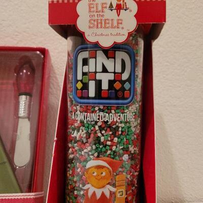 Lot 542: Assorted Christmas Deco