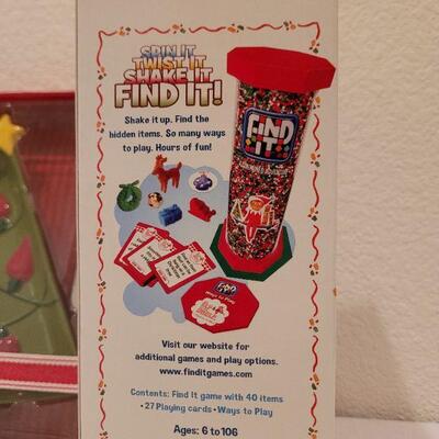Lot 542: Assorted Christmas Deco