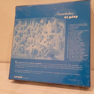 Lot 546: New and Sealed Christmas Puzzle