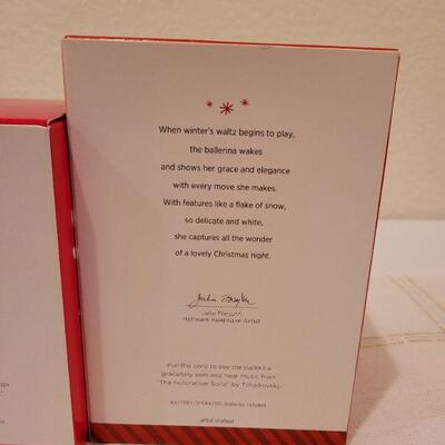 Lot 553: Assorted Hallmark Christmas Ornaments 