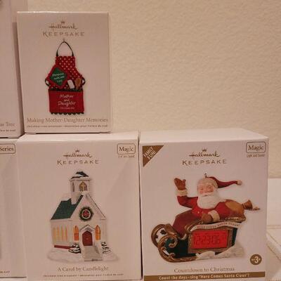 Lot 556: Assorted Hallmark Christmas Ornaments 