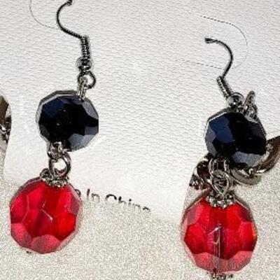 Red and Black Flower Necklace