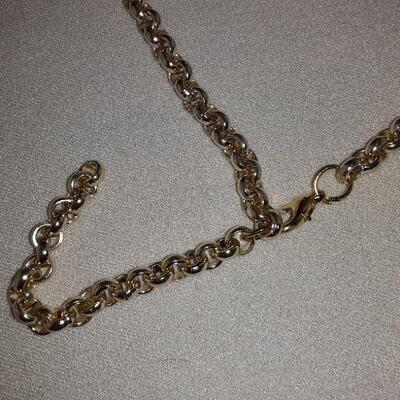 Goldtone Circles Necklace