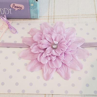 Lot 561: New Gift Lot