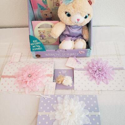 Lot 561: New Gift Lot