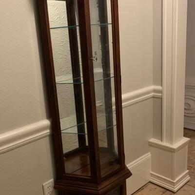 6 feet tall Curio with stain glass door st bottom 