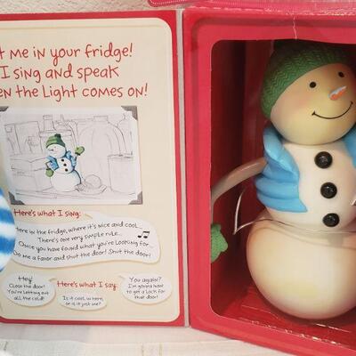 Lot 566: NEW Snowman Lot