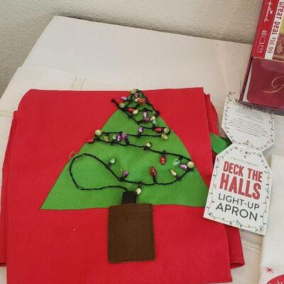 Lot 568: NEW Holiday Cheer Lot 