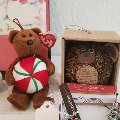 Lot 569: NEW Gift Lot