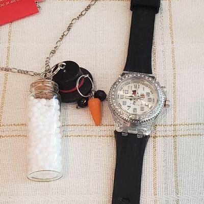 Lot 571: NEW Holiday Cheer Gift Lot