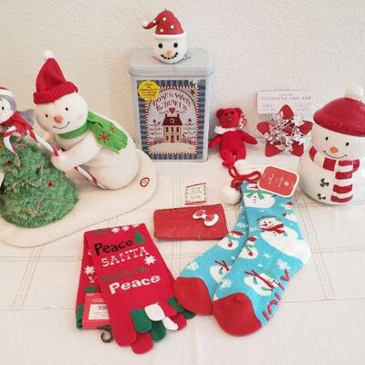 Lot 575: NEW Holiday Cheer Lot