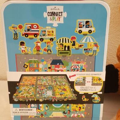 Lot 578: NEW Gift Lot