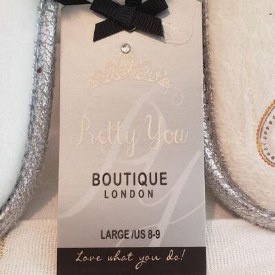 Lot 579: NEW Gift Lot