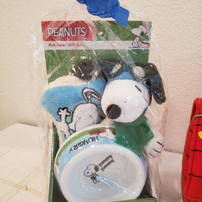 Lot 583: NEW Gift Lot